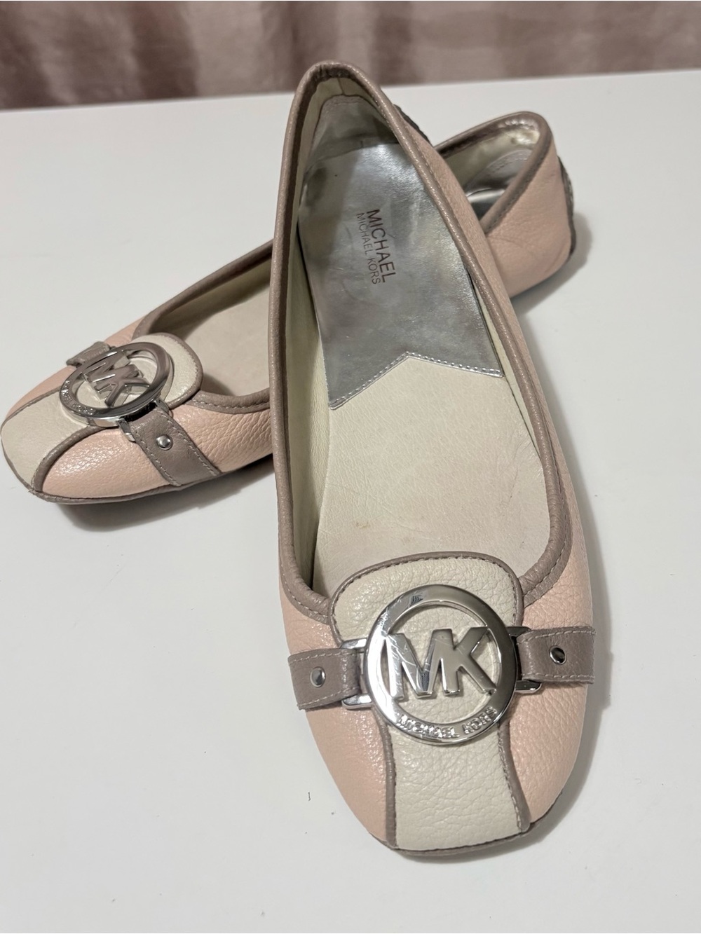 Michael Kors 3 Color  Size 7.5 Slip On Flats Pink Cream Tan Silver Driving Shoe